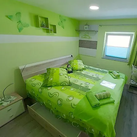 Hisa Planica Kobarid