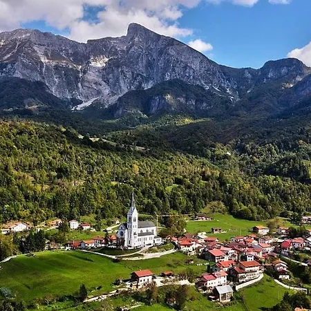 Hisa Planica * Kobarid