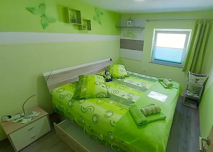 Hisa Planica Kobarid