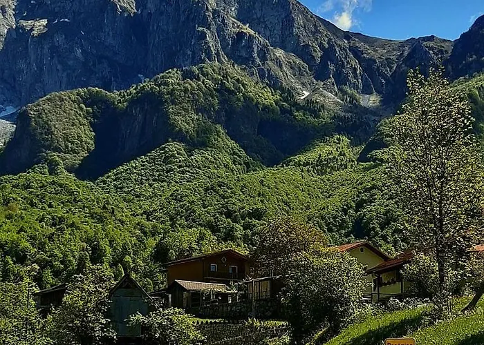 Hisa Planica Kobarid
